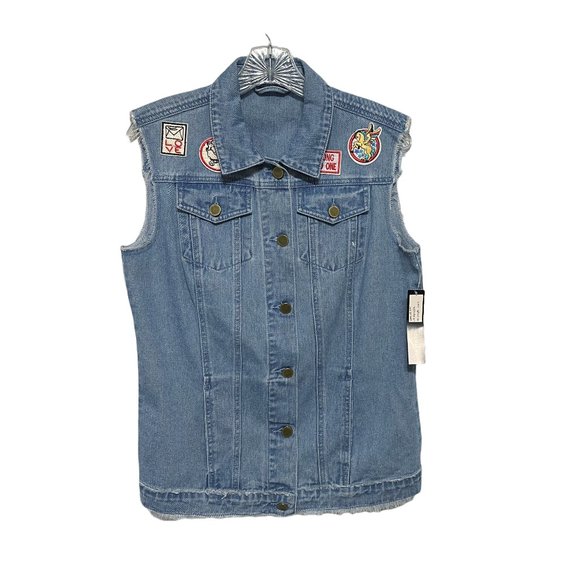 Santa Small Fe Fray Hem Decal Denim Vest NEW WITH TAGS - Picture 2 of 6